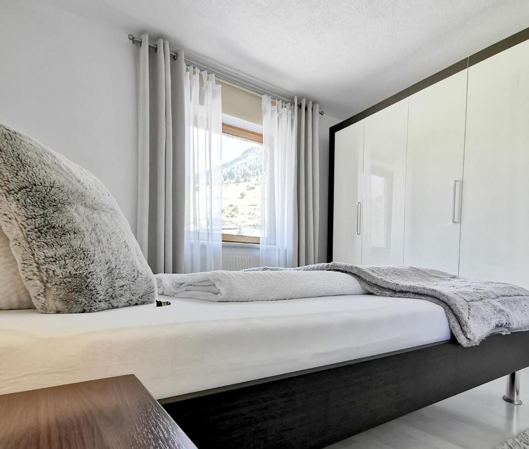 Das Alpenblick & Outdoor Lodge Наудерс Екстериор снимка