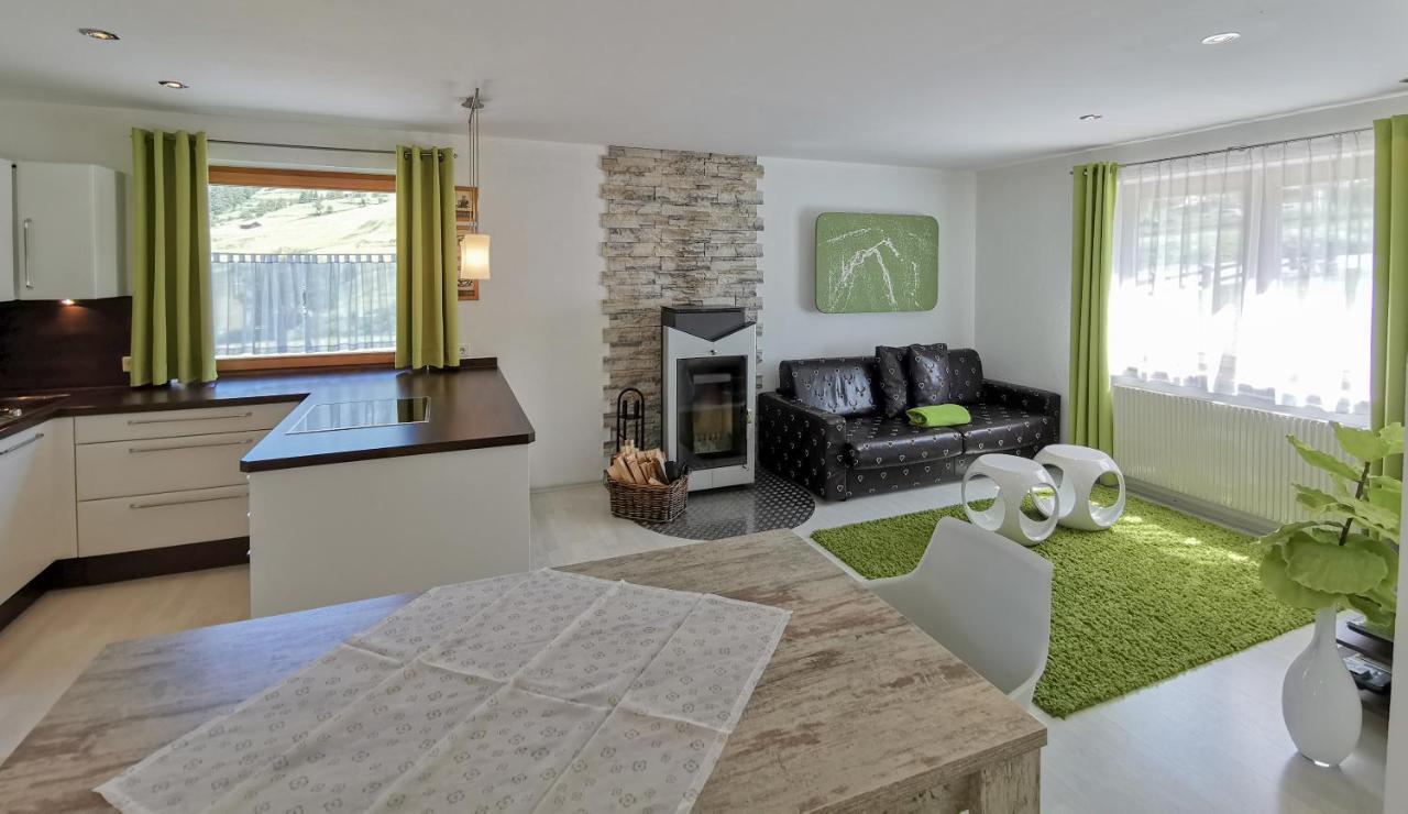 Das Alpenblick & Outdoor Lodge Наудерс Екстериор снимка