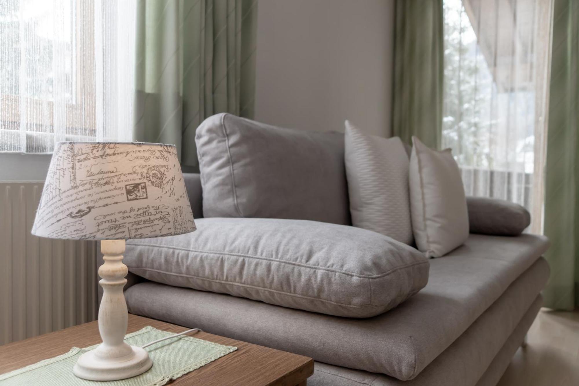 Das Alpenblick & Outdoor Lodge Наудерс Екстериор снимка