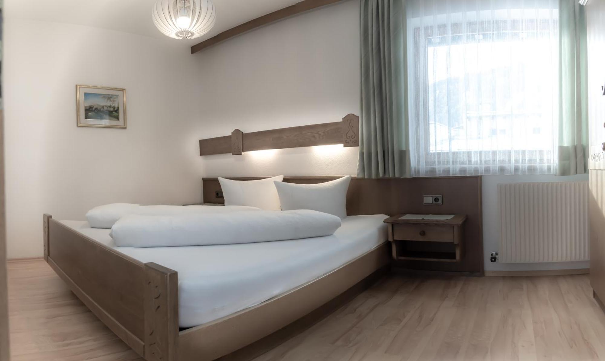 Das Alpenblick & Outdoor Lodge Наудерс Екстериор снимка
